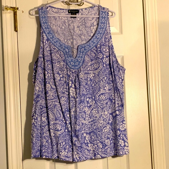 Plus size tank top - Picture 1 of 2